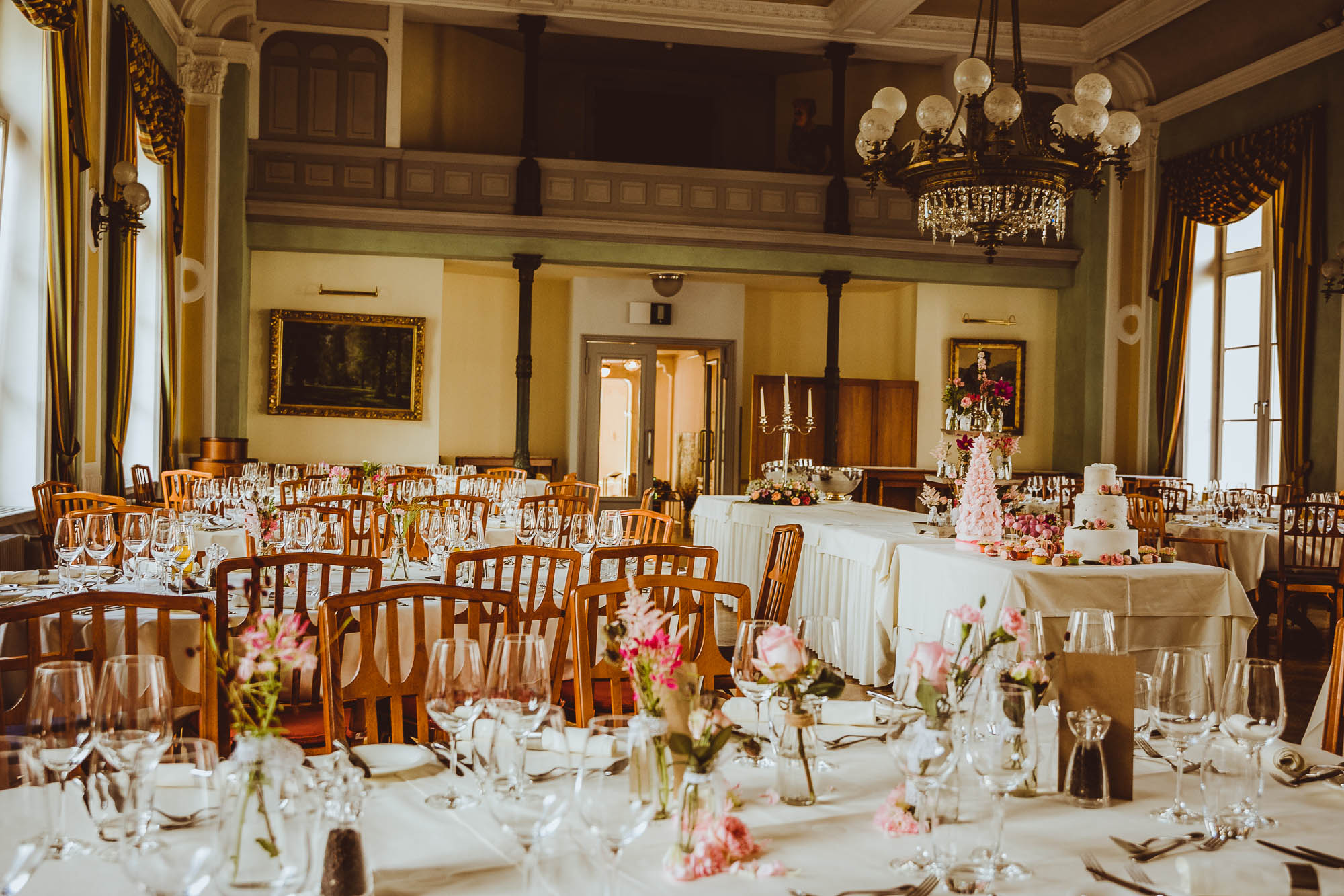 Export x3 Styled Shoot Saratz 68 Styled Shoot Saratz